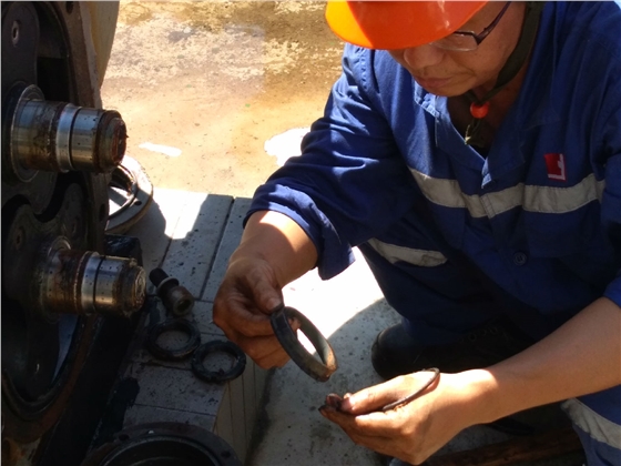 羅德橡膠轉(zhuǎn)子凸輪泵在線維護(hù)20180905 羅德橡膠轉(zhuǎn)子凸輪泵在線維護(hù)20180905