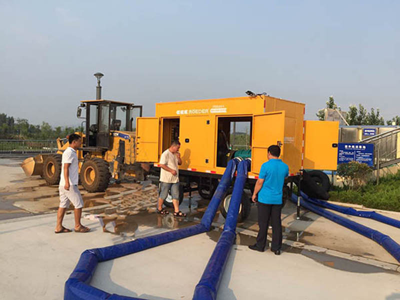 羅德抗旱排澇移動泵車 羅德抗旱排澇移動泵車